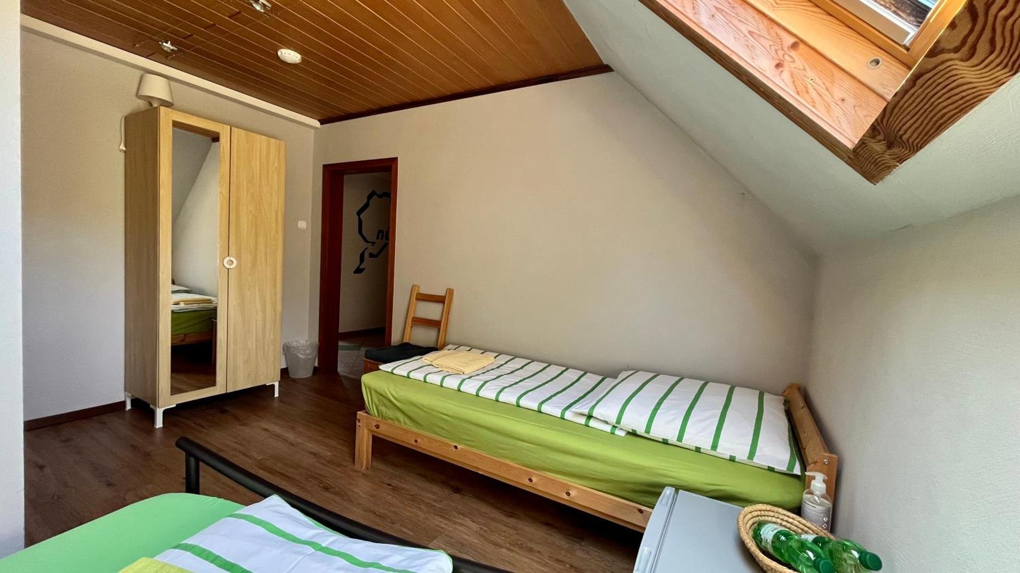 Franky House Am Nuerburgring Bed & Breakfast Quiddelbach Luaran gambar